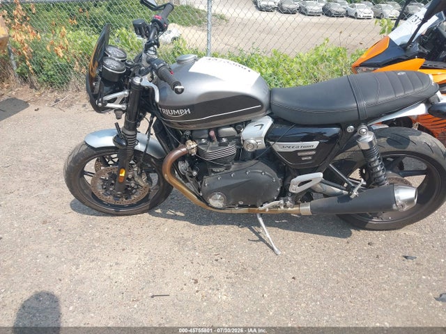 Triumph Motorcycle Speed Twin 2019 SMTD54HFXKT933636 Image 13