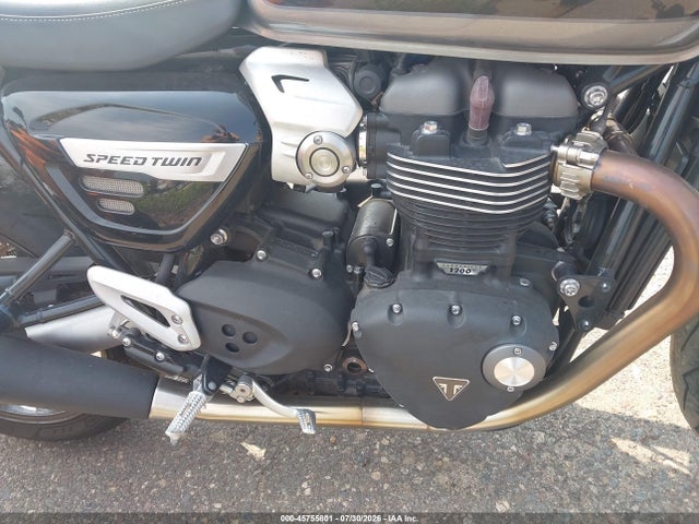 Triumph Motorcycle Speed Twin 2019 SMTD54HFXKT933636 Image 8