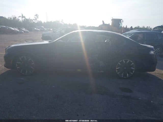 BMW 550e Xdrive 2025 WBA13FK05SCT72797 Image 14