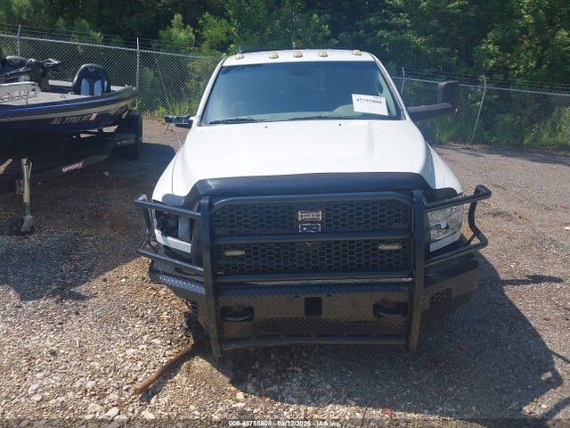 45755808 :رقم المزاد ، 3C7WDTCTXCG268479 vin ، 2012 Ram 3500 Chassis St/slt/laramie مزاد بيع