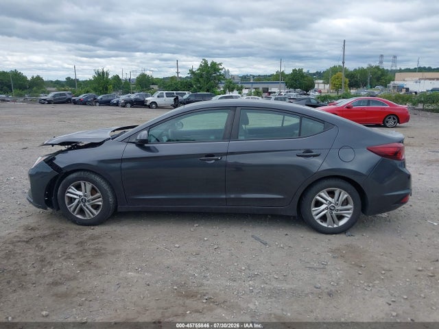 5NPD84LF4LH613084 Hyundai ELANTRA SEL