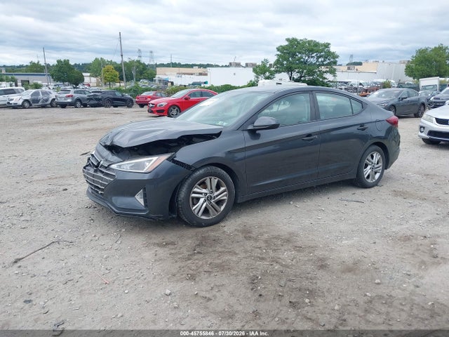 5NPD84LF4LH613084 Hyundai ELANTRA SEL