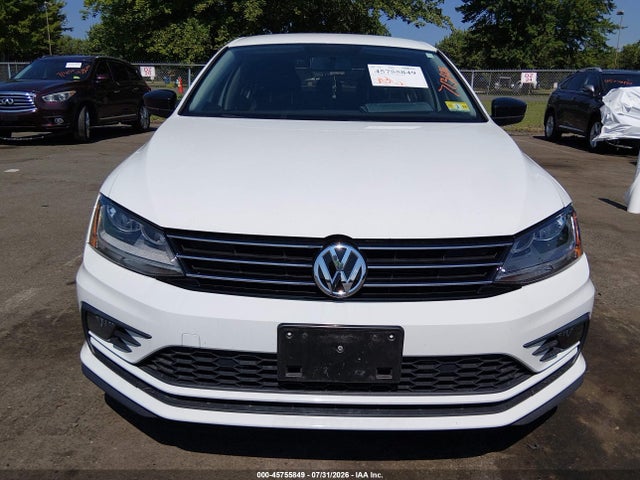2018 Volkswagen Jetta 1.4t Se/1.4t Wolfsburg Edition მანქანა იყიდება აუქციონზე, vin: 3VWDB7AJ3JM236035, აუქციონის ნომერი: 45755849