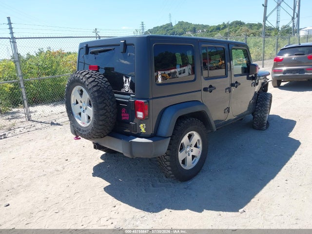 45755847 :رقم المزاد ، 1C4HJWDG0GL284636 vin ، 2016 Jeep Wrangler Unlimited Sport مزاد بيع