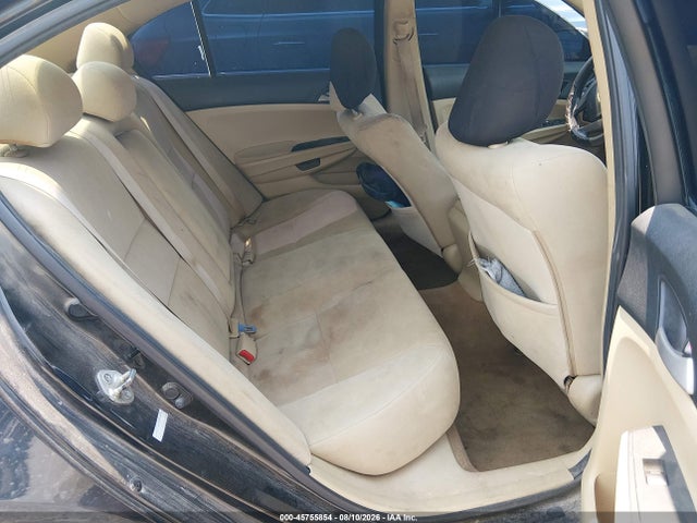 45755854 :رقم المزاد ، 1HGCP2F3XBA116472 vin ، 2011 Honda Accord 2.4 Lx مزاد بيع