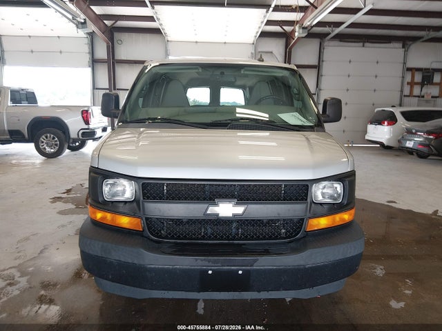 1GAWGEFF2H1265287 Chevrolet Express 2500 Ls