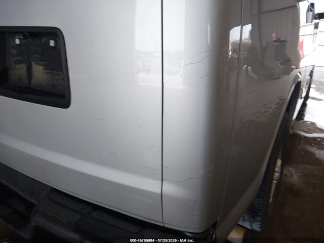 1GAWGEFF2H1265287 Chevrolet Express 2500 Ls