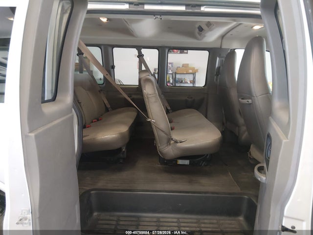 1GAWGEFF2H1265287 Chevrolet Express 2500 Ls