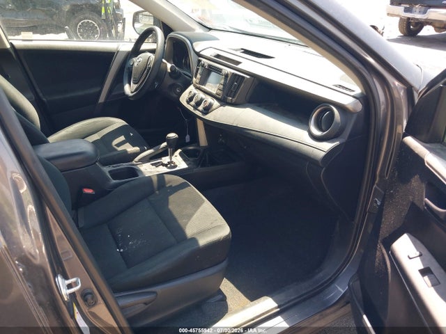 Toyota RAV4 LE 2016 2T3BFREV8GW514555 Image 5