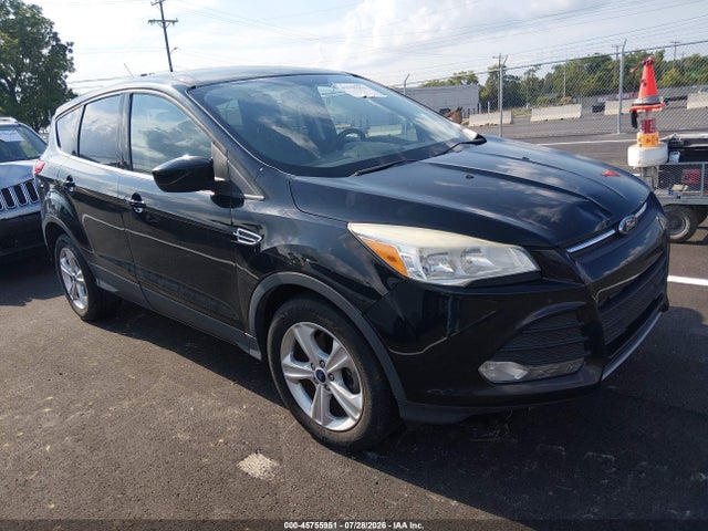 45755951 :رقم المزاد ، 1FMCU0G78GUB84607 vin ، 2016 Ford Escape Se مزاد بيع