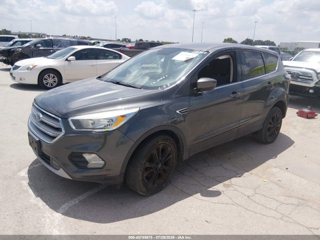 Продаж на аукціоні авто 2017 Ford Escape Se, vin: 1FMCU0GD0HUF06860, номер лоту: 45755975