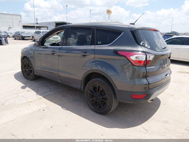 Продаж на аукціоні авто 2017 Ford Escape Se, vin: 1FMCU0GD0HUF06860, номер лоту: 45755975