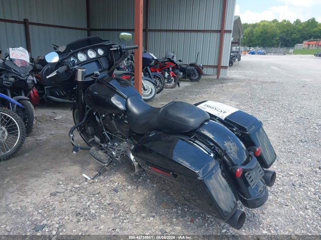 Harley-Davidson FLHX 2019 1HD1KBC12KB655913 Image 3