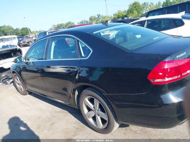 2012 Volkswagen Passat 2.5l Se მანქანა იყიდება აუქციონზე, vin: 1VWBH7A36CC093819, აუქციონის ნომერი: 45755991
