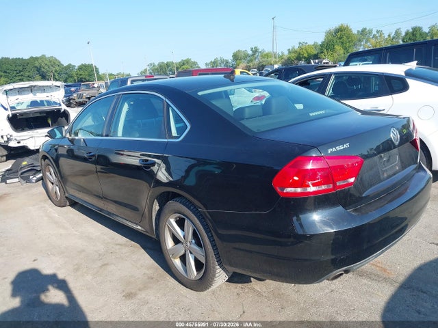2012 Volkswagen Passat 2.5l Se მანქანა იყიდება აუქციონზე, vin: 1VWBH7A36CC093819, აუქციონის ნომერი: 45755991