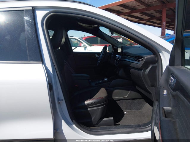 1FMCU9NA3SUB31275 Ford Escape St-line Select