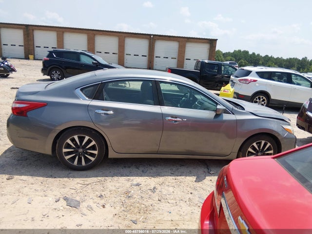 Aukcja sprzedaży 2017 Nissan Altima 2.5 Sv, vin: 1N4AL3AP1HC196491, numer aukcji: 45756016