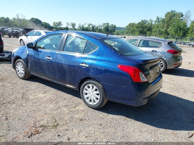 45756048 :رقم المزاد ، 3N1CN7AP5JL877223 vin ، 2018 Nissan Versa 1.6 Sv مزاد بيع