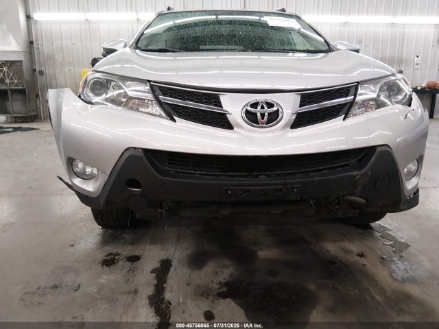 Продаж на аукціоні авто 2015 Toyota Rav4 Xle, vin: JTMRFREV7FJ041324, номер лоту: 45756065