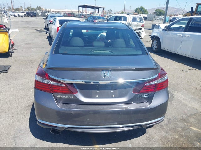 1HGCR2F13HA084093 Honda Accord Sport Se