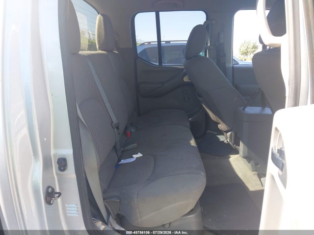 1N6AD0ER2GN726985 Nissan FRONTIER S