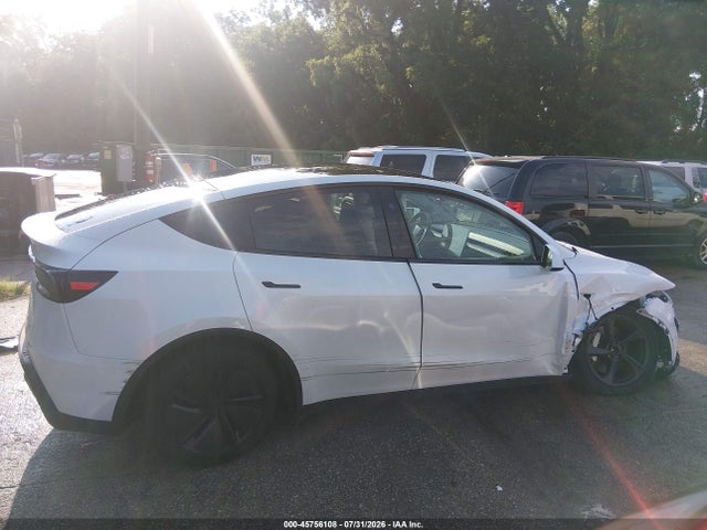 Продаж на аукціоні авто 2026 Tesla Model Y All-wheel Drive/long Range Launch Series/premium All-wheel Drive, vin: 7SAYGDEE0TF557333, номер лоту: 45756108
