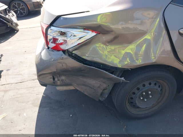 Toyota COROLLA LE 2017 2T1BURHE6HC924462 Image 6