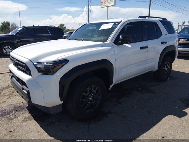 Toyota 4RUNNER SR5 2025 JTEVA5BR5S5054505 Image 2