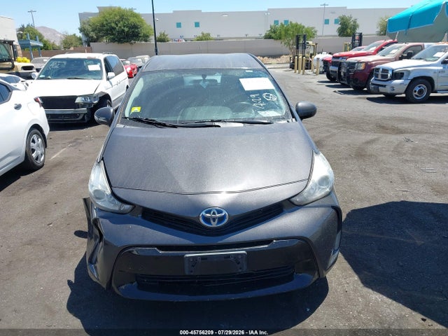 Toyota Prius V Three 2015 JTDZN3EU6FJ030998 Image 12