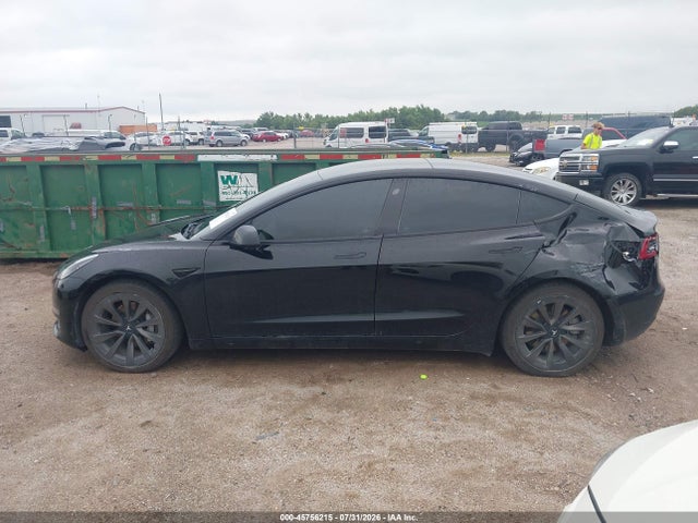 45756215 :رقم المزاد ، 5YJ3E1EB0NF205096 vin ، 2022 Tesla Model 3 Long Range Dual Motor All-wheel Drive مزاد بيع