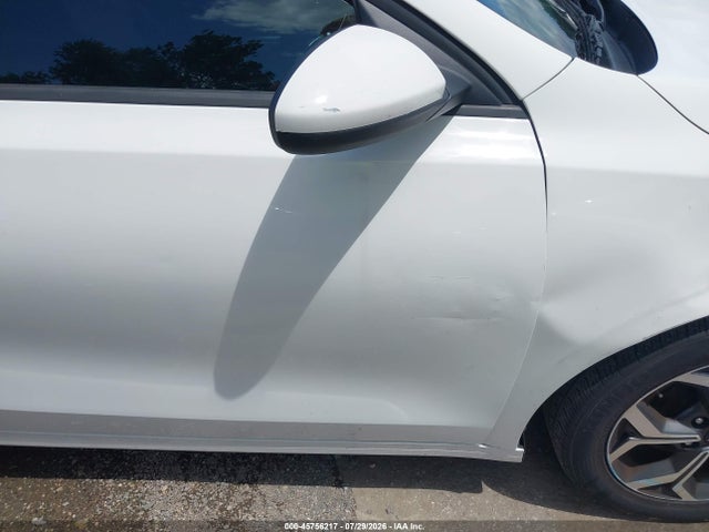 Продажа на аукционе авто 2021 Kia Forte Lxs, vin: 3KPF24AD4ME327401, номер лота: 45756217