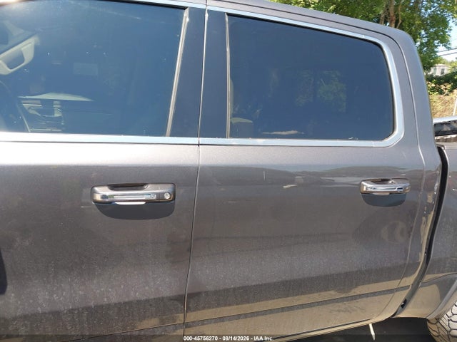 45756270 :رقم المزاد ، 1C6SRFJT6KN515902 vin ، 2019 Ram 1500 Laramie مزاد بيع