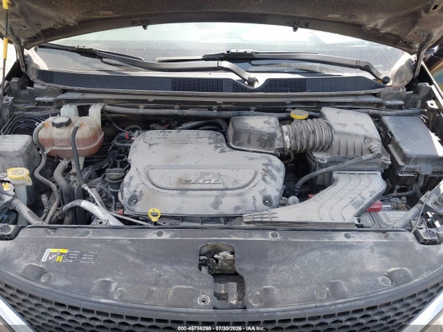 Продажа на аукционе авто 2017 Chrysler Pacifica Touring-l Plus, vin: 2C4RC1EG1HR743567, номер лота: 45756290