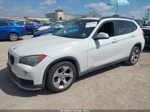 Продаж на аукціоні авто 2015 Bmw X1 Sdrive28i, vin: WBAVM1C54FV317800, номер лоту: 45756314