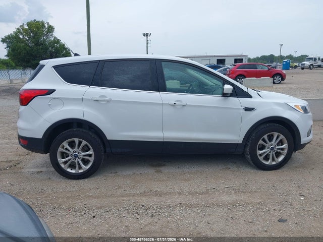 2019 Ford Escape Se მანქანა იყიდება აუქციონზე, vin: 1FMCU9GD1KUC07695, აუქციონის ნომერი: 45756326