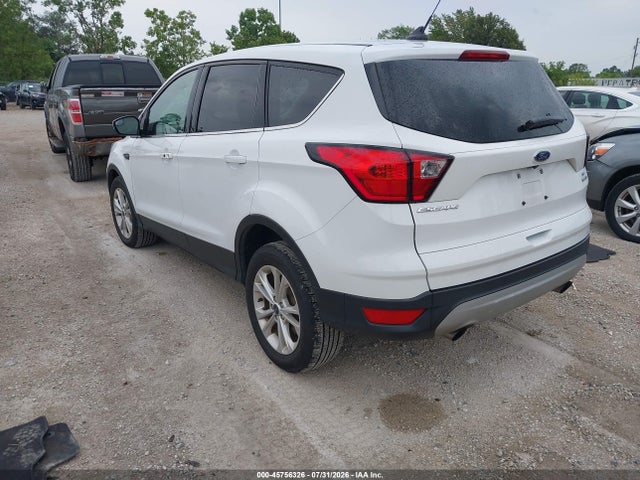 2019 Ford Escape Se მანქანა იყიდება აუქციონზე, vin: 1FMCU9GD1KUC07695, აუქციონის ნომერი: 45756326