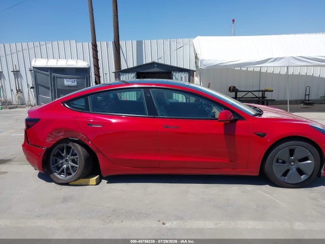 2021 Tesla Model 3 Long Range Dual Motor All-wheel Drive მანქანა იყიდება აუქციონზე, vin: 5YJ3E1EB1MF877103, აუქციონის ნომერი: 45756335