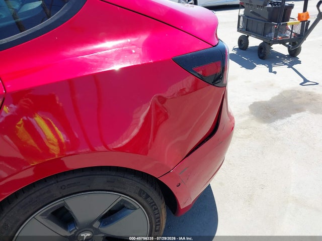 2021 Tesla Model 3 Long Range Dual Motor All-wheel Drive მანქანა იყიდება აუქციონზე, vin: 5YJ3E1EB1MF877103, აუქციონის ნომერი: 45756335