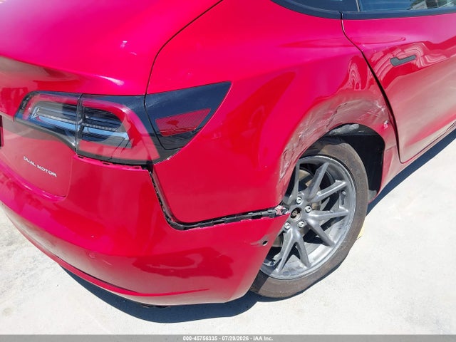 2021 Tesla Model 3 Long Range Dual Motor All-wheel Drive მანქანა იყიდება აუქციონზე, vin: 5YJ3E1EB1MF877103, აუქციონის ნომერი: 45756335