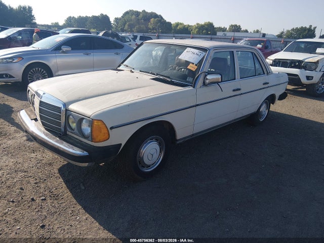 Продаж на аукціоні авто 1983 Mercedes-benz 240 D, vin: WDBAB23A9DB407032, номер лоту: 45756362