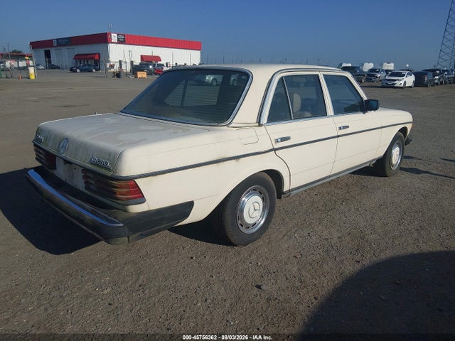 Продаж на аукціоні авто 1983 Mercedes-benz 240 D, vin: WDBAB23A9DB407032, номер лоту: 45756362