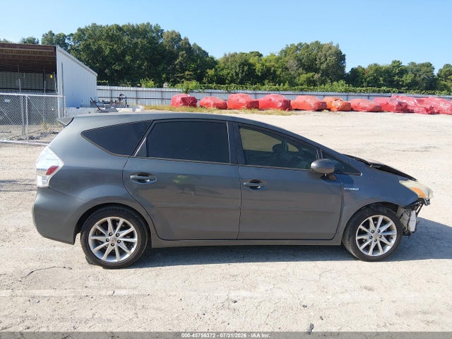 Toyota Prius V Five 2014 JTDZN3EU6E3336070 Image 13