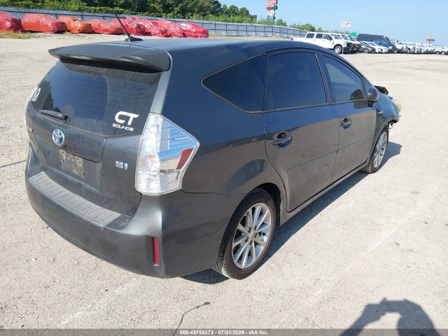 Toyota Prius V Five 2014 JTDZN3EU6E3336070 Image 4