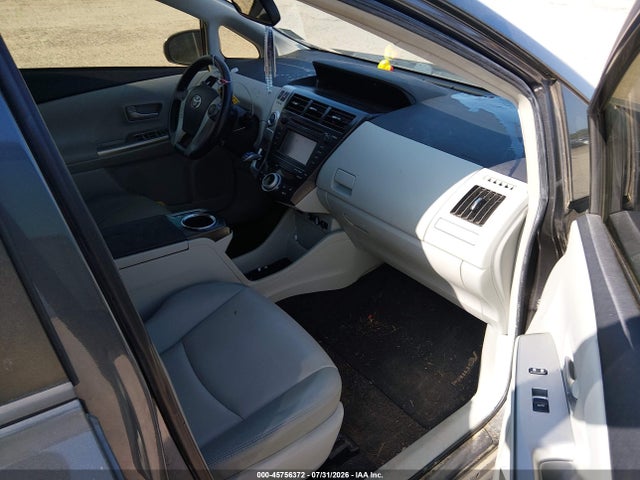Toyota Prius V Five 2014 JTDZN3EU6E3336070 Image 5