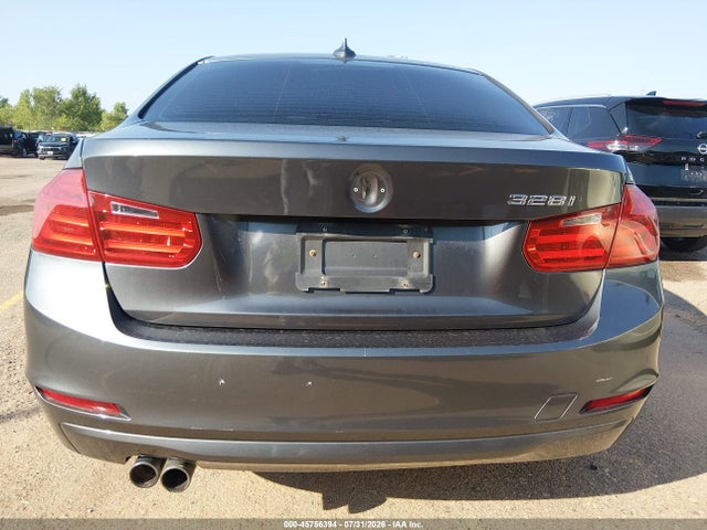WBA3B5C55EF599569 BMW 328i Xdrive