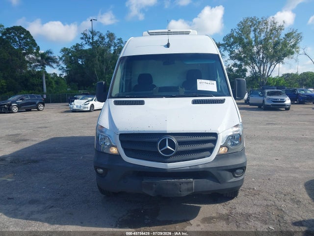 Продажа на аукционе авто 2016 Mercedes-benz Sprinter 2500 Normal Roof, vin: WD3PE7DD9GP177857, номер лота: 45756428