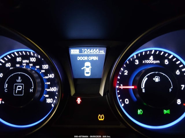 2015 Hyundai Genesis 3.8 Base მანქანა იყიდება აუქციონზე, vin: KMHHU6KJ6FU124335, აუქციონის ნომერი: 45756484