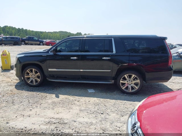 2015 Cadillac Escalade Esv Luxury მანქანა იყიდება აუქციონზე, vin: 1GYS4HKJ9FR181065, აუქციონის ნომერი: 45756488