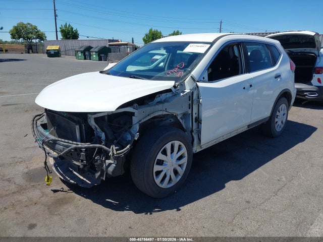 Nissan ROGUE S 2017 KNMAT2MTXHP577052 Image 2