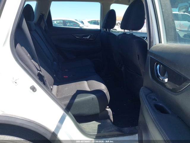 Nissan ROGUE S 2017 KNMAT2MTXHP577052 Image 8